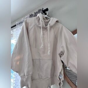 AMERICAN EAGLE Ivory Boyfriend Cut Hoodie Sweatshirt Size L